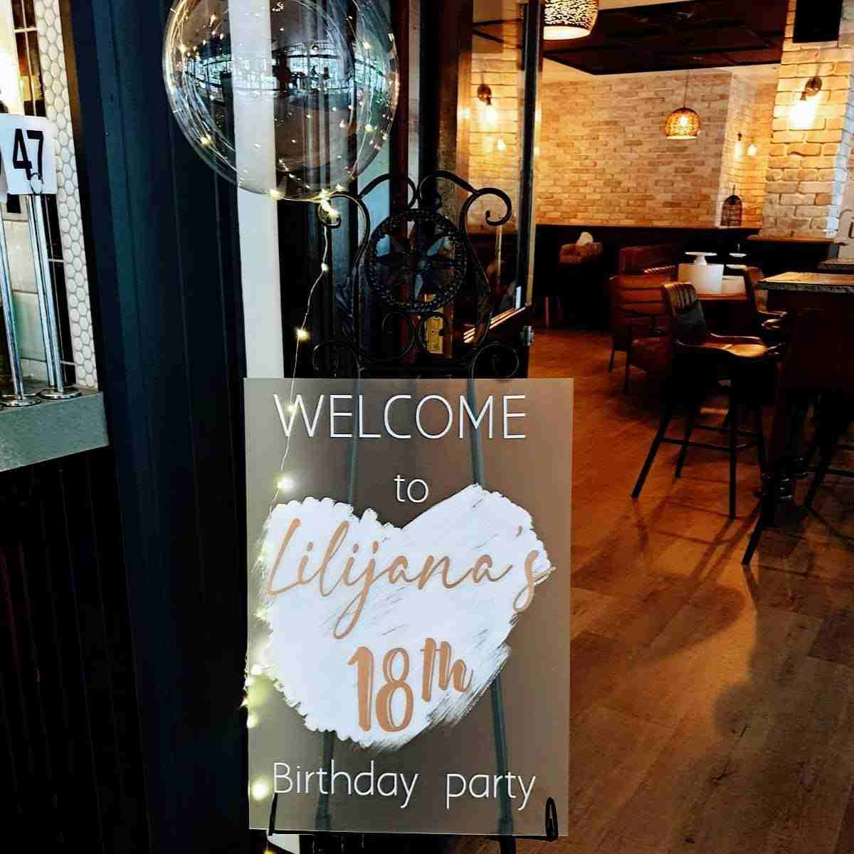 Personalised welcome sign - Custom Balloons Co Canberra