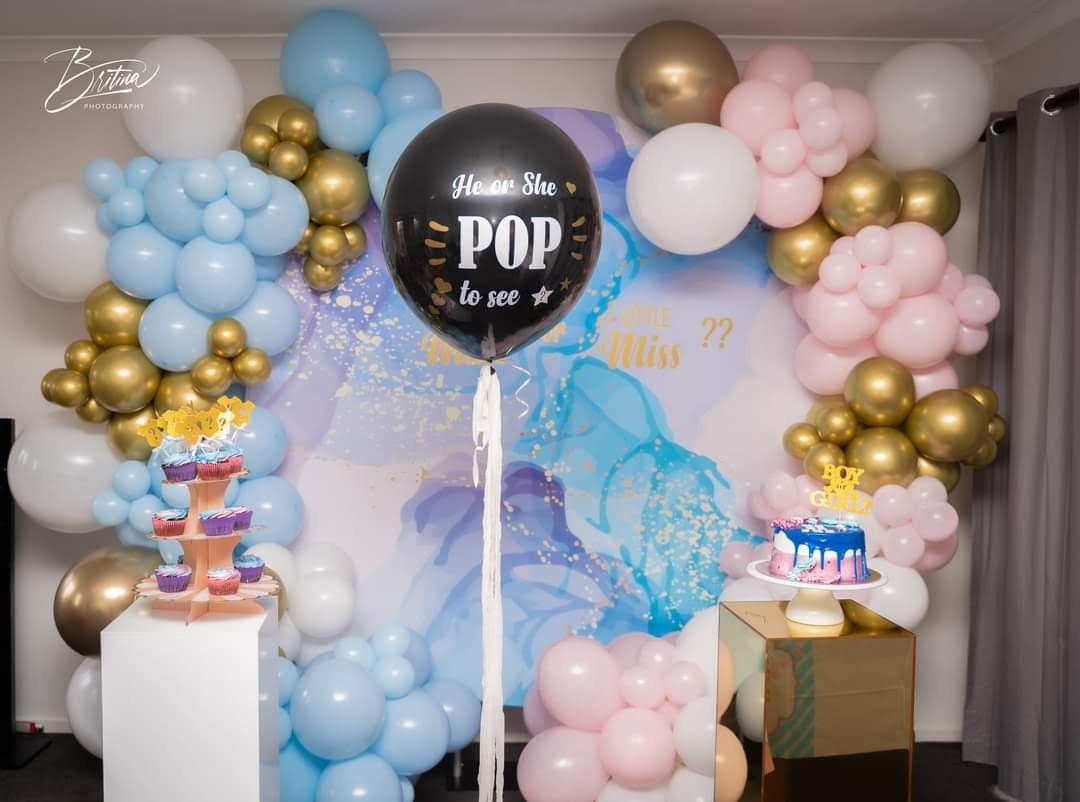 Custom balloons co Canberra